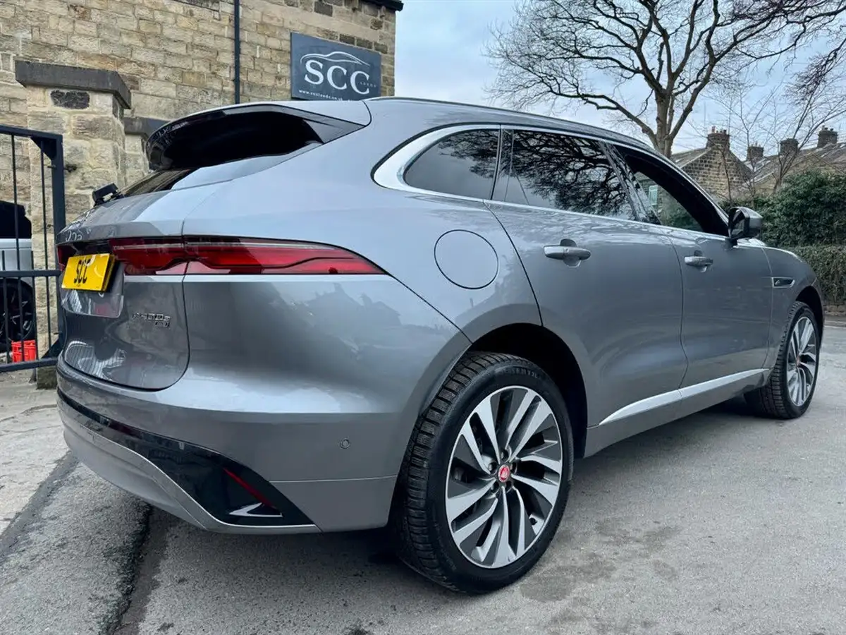 2021-jaguar-f-pace-20-p400e-hse-big-7