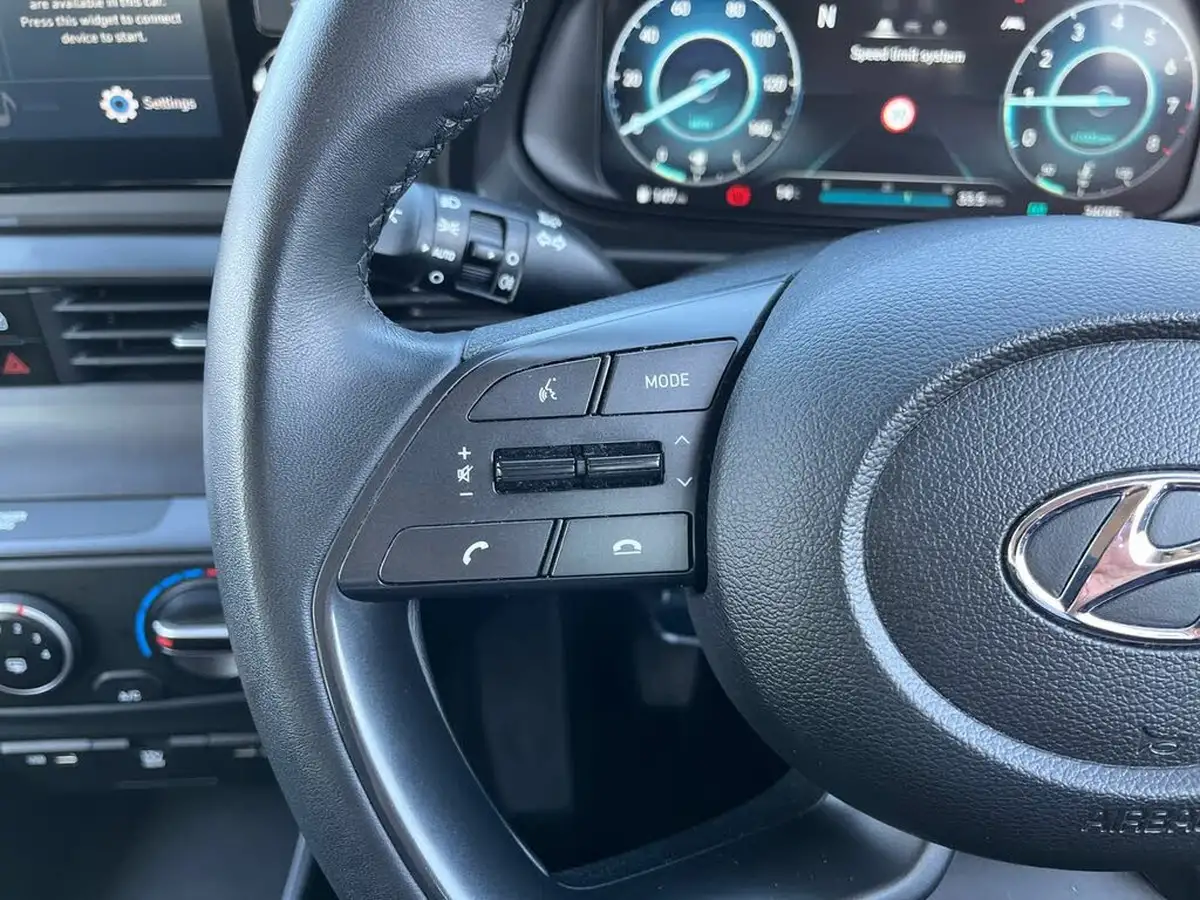 2022-hyundai-i20-10-t-gdi-se-connect-eclutch-imt-big-22
