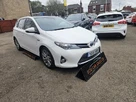 2015-toyota-auris-18-vvt-i-hsd-excel-hatchback-e-cvt-small-1