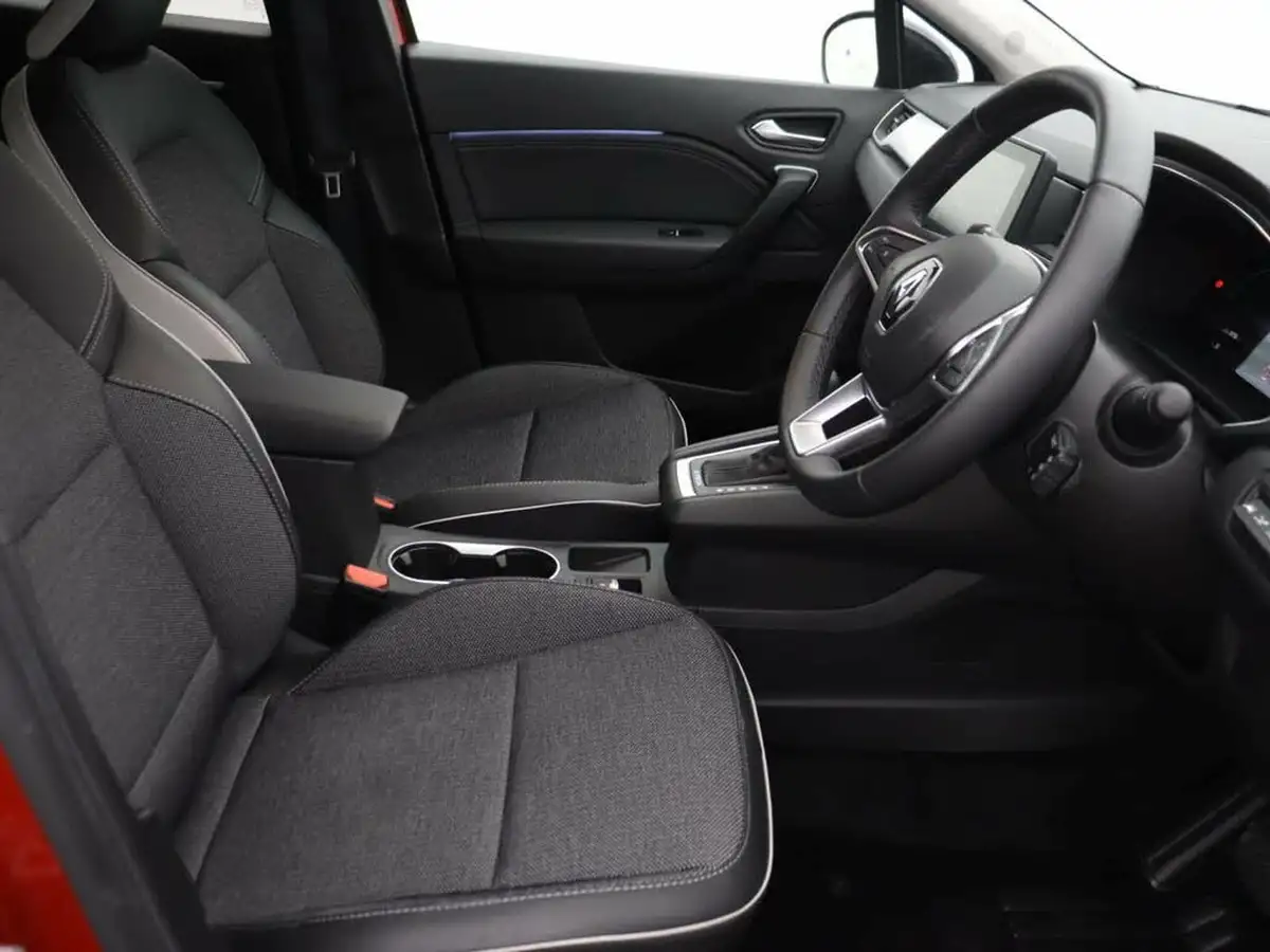 2023-renault-captur-16-techno-160ps-plug-in-big-20