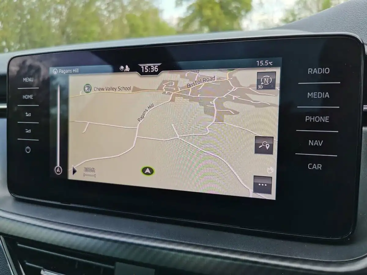 2020-skoda-kamiq-15-tsi-monte-carlo-dsg-big-47