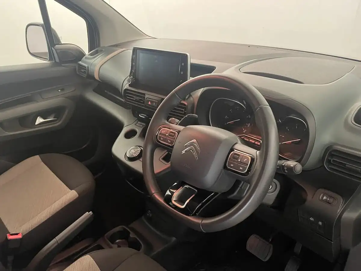 2022-citroen-berlingo-12-puretech-flair-xtr-m-size-big-16