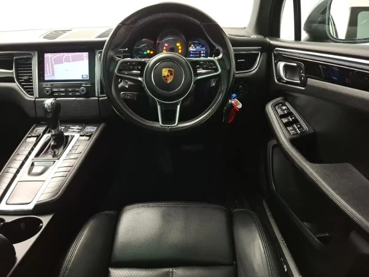 2017-porsche-macan-30td-s-ss-big-6