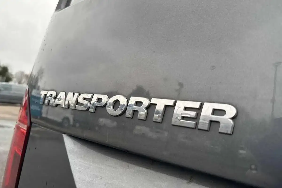 2024-volkswagen-transporter-big-34