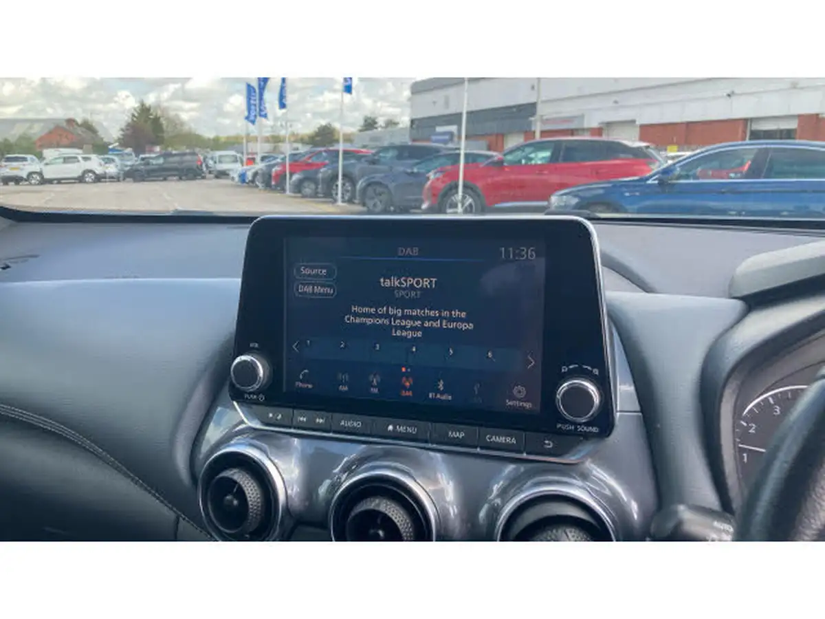 2021-nissan-juke-10-dig-t-n-connecta-117ps-dct-big-11