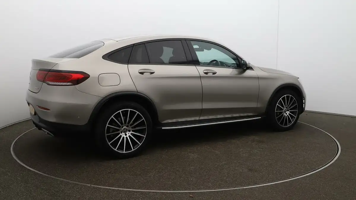 2021-mercedes-benz-glc-class-20d-glc300d-amg-line-premium-245ps-coupe-4d-big-45
