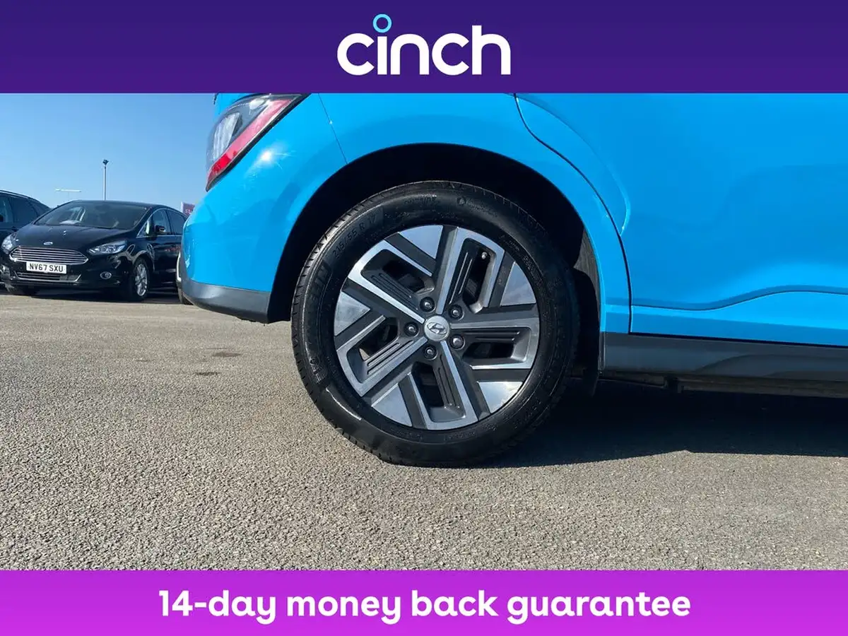 2023-hyundai-kona-e-premium-136ps-39kwh-big-18