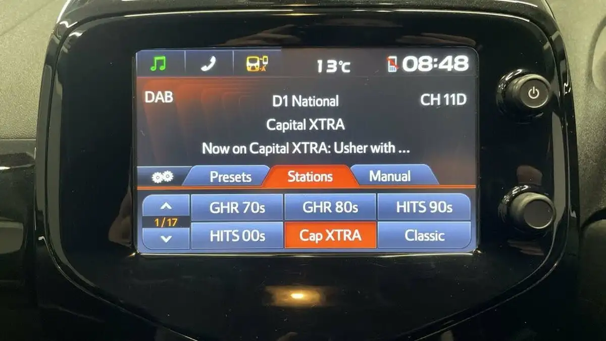 2017-toyota-aygo-10-vvt-i-x-style-71bhp-big-25