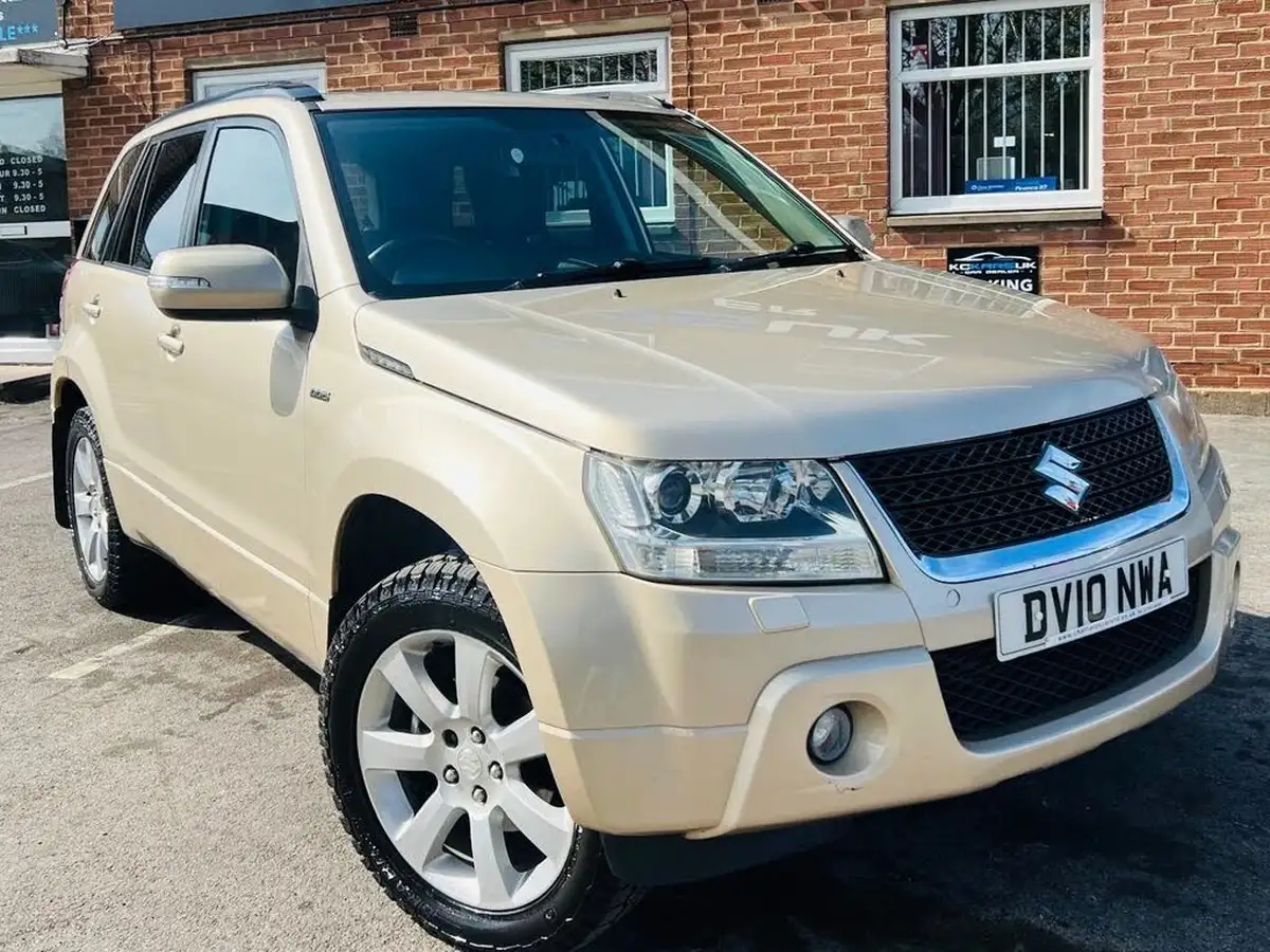 2010-suzuki-grand-vitara-19td-sz5-big-0