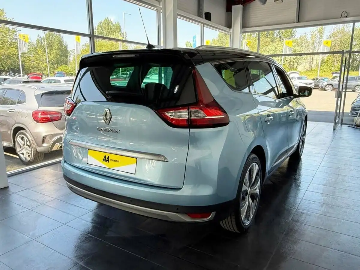 2019-renault-grand-scenic-13-tce-signature-big-8