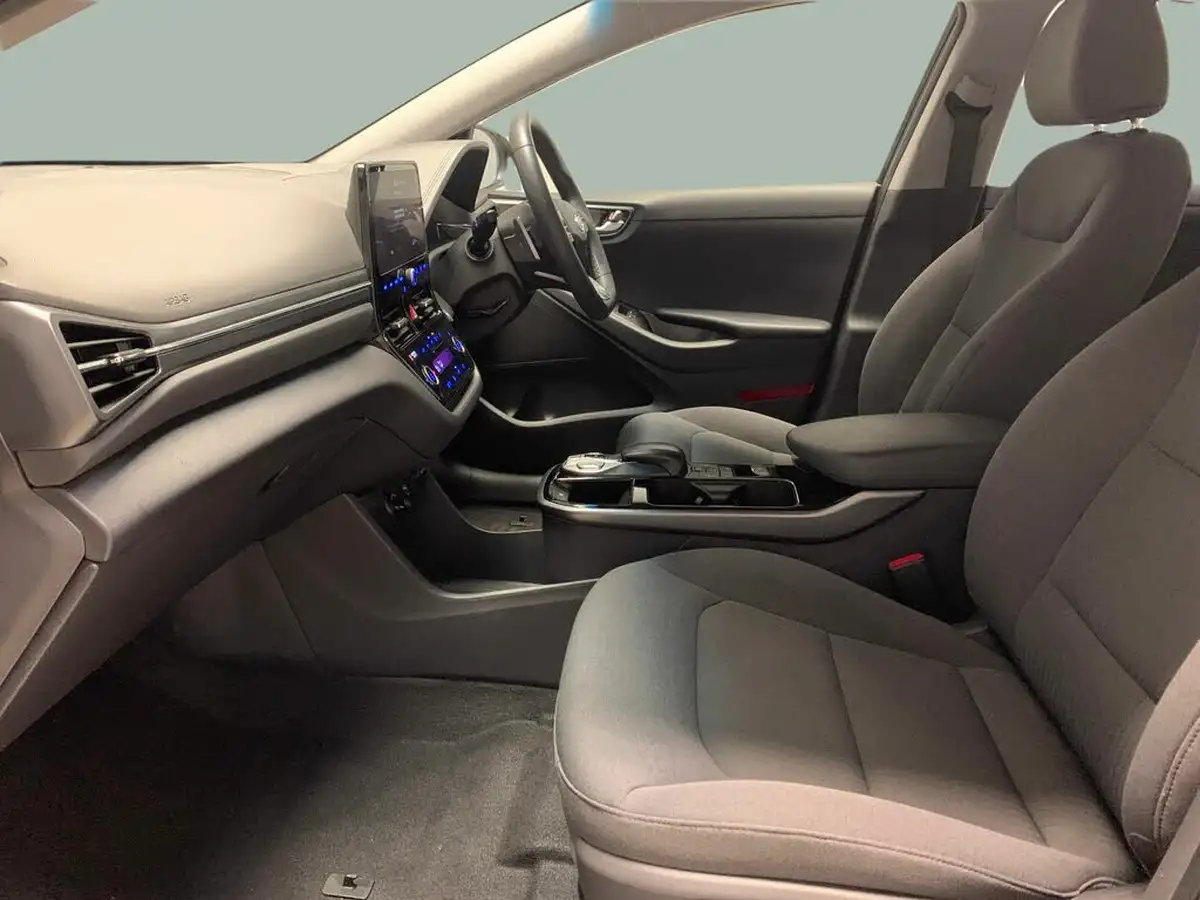2021-hyundai-ioniq-e-premium-electric-100kw-big-2