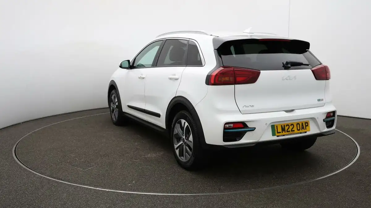 2022-kia-niro-ev-e-2-big-52