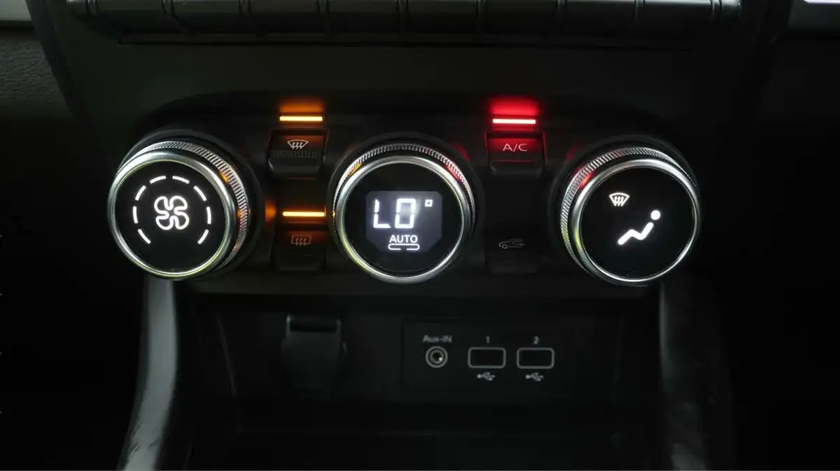 2022-renault-arkana-16-s-edition-big-12
