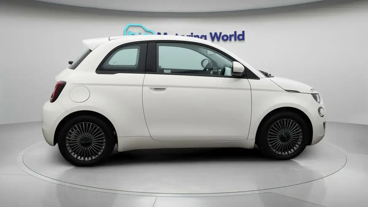 2022-fiat-500-e-icon-117bhp-big-8