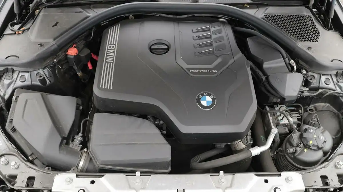 2021-bmw-3-series-20-318i-m-sport-saloon-4d-big-19