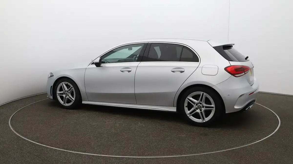 2020-mercedes-benz-a-class-13-a200-amg-line-executive-hatchback-5d-7g-dct-big-39