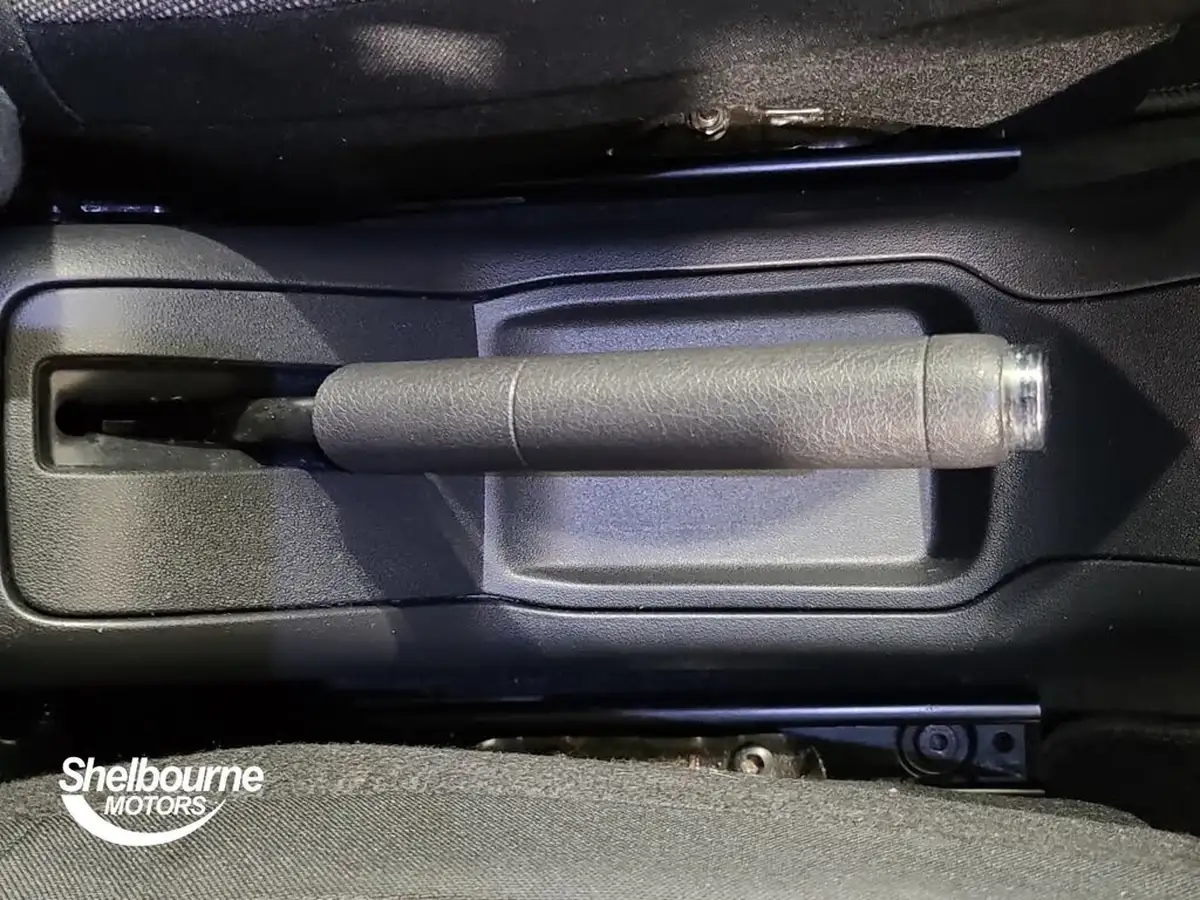 2019-citroen-c3-12-puretech-flair-110ps-ss-big-34