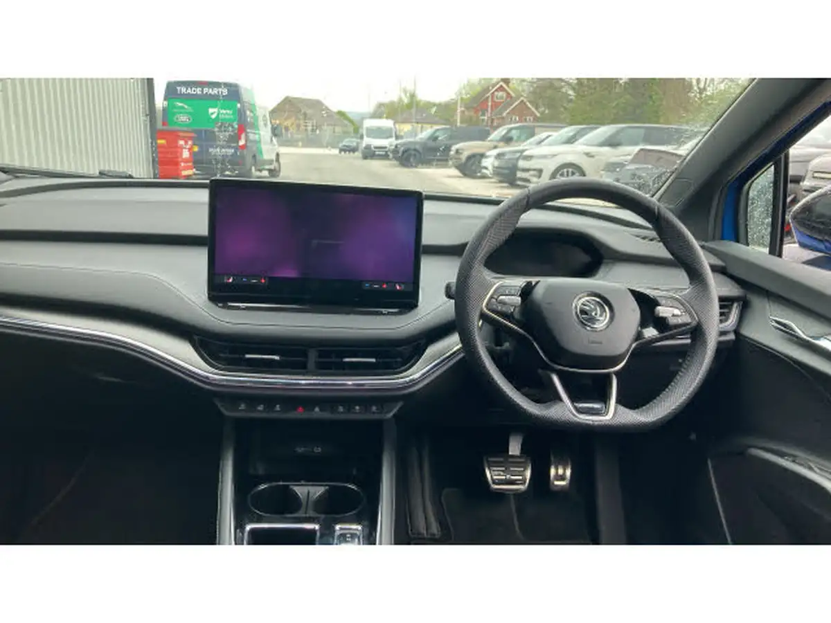 2023-skoda-enyaq-e-85x-sportline-plus-station-wagon-big-9