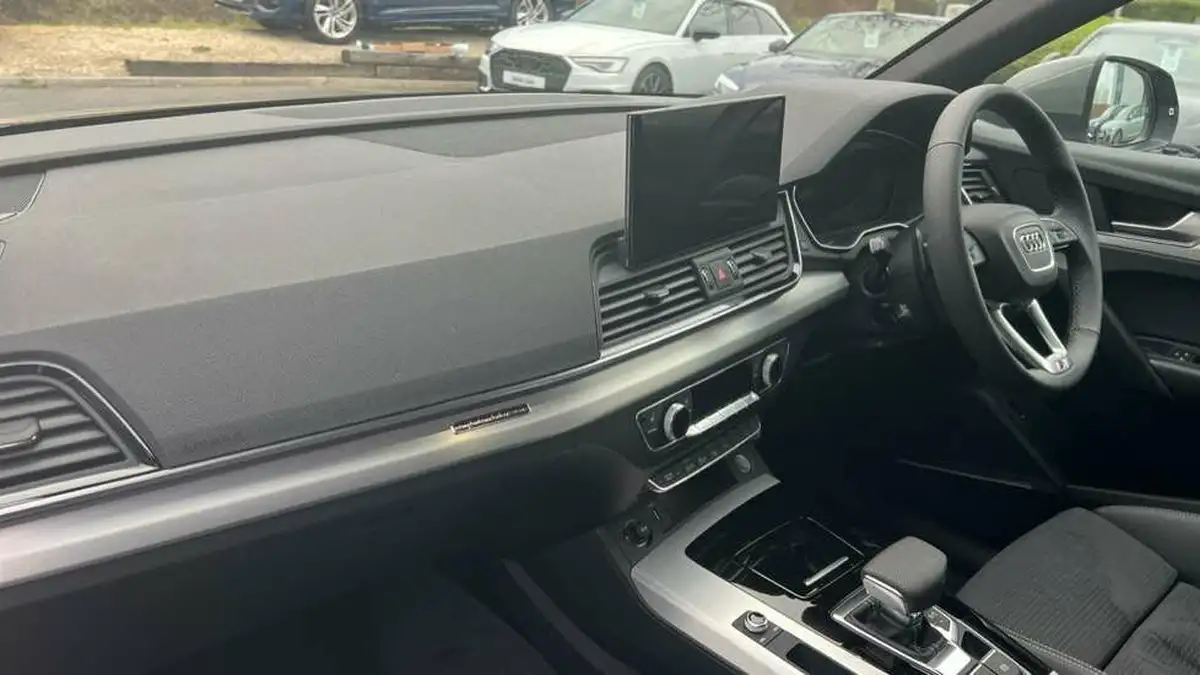 2024-audi-q5-20-40-tdi-s-line-sportback-big-1