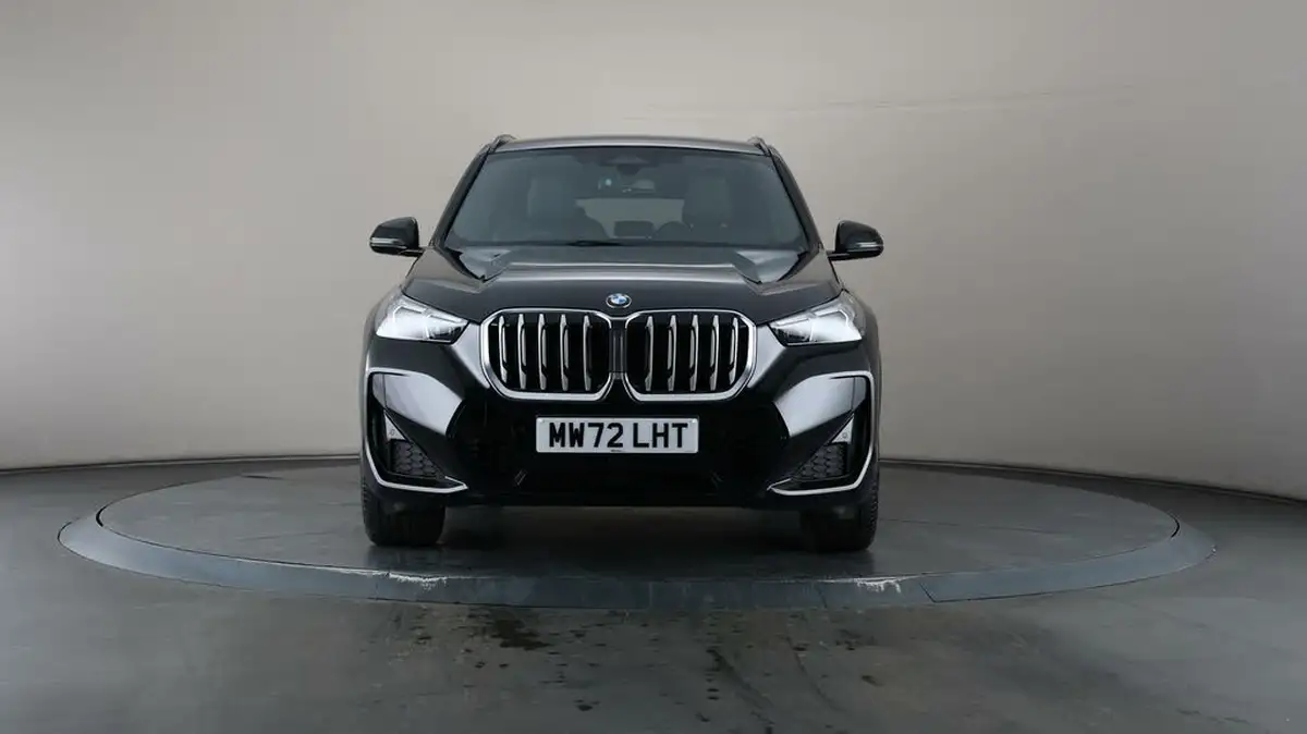 2022-bmw-x1-20td-sdrive-18d-m-sport-premier-big-2