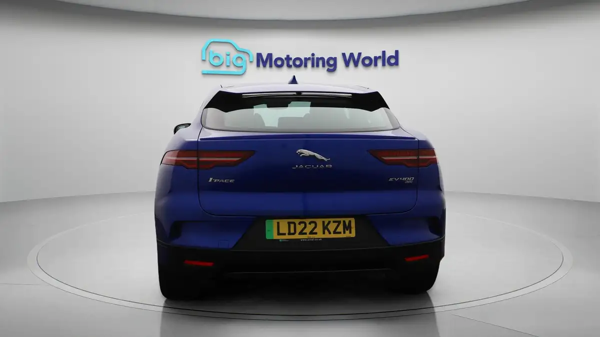 2022-jaguar-i-pace-ev400-hse-big-6