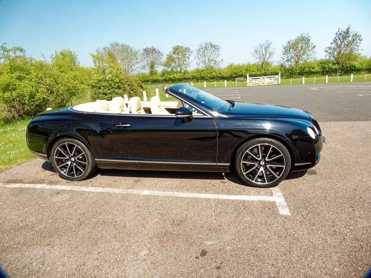 2009-bentley-continental-60-w12-gtc-big-24
