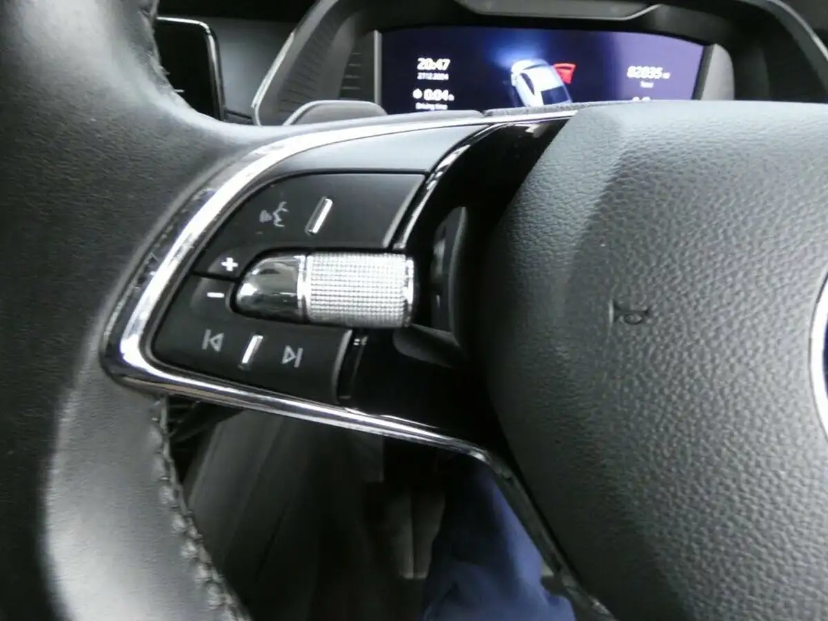2021-skoda-octavia-10-tsi-e-tec-se-first-edition-hatchback-big-12