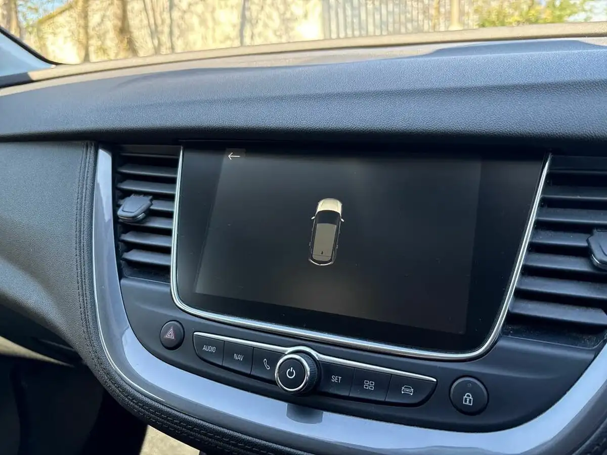 2021-vauxhall-grandland-x-12-griffin-big-38
