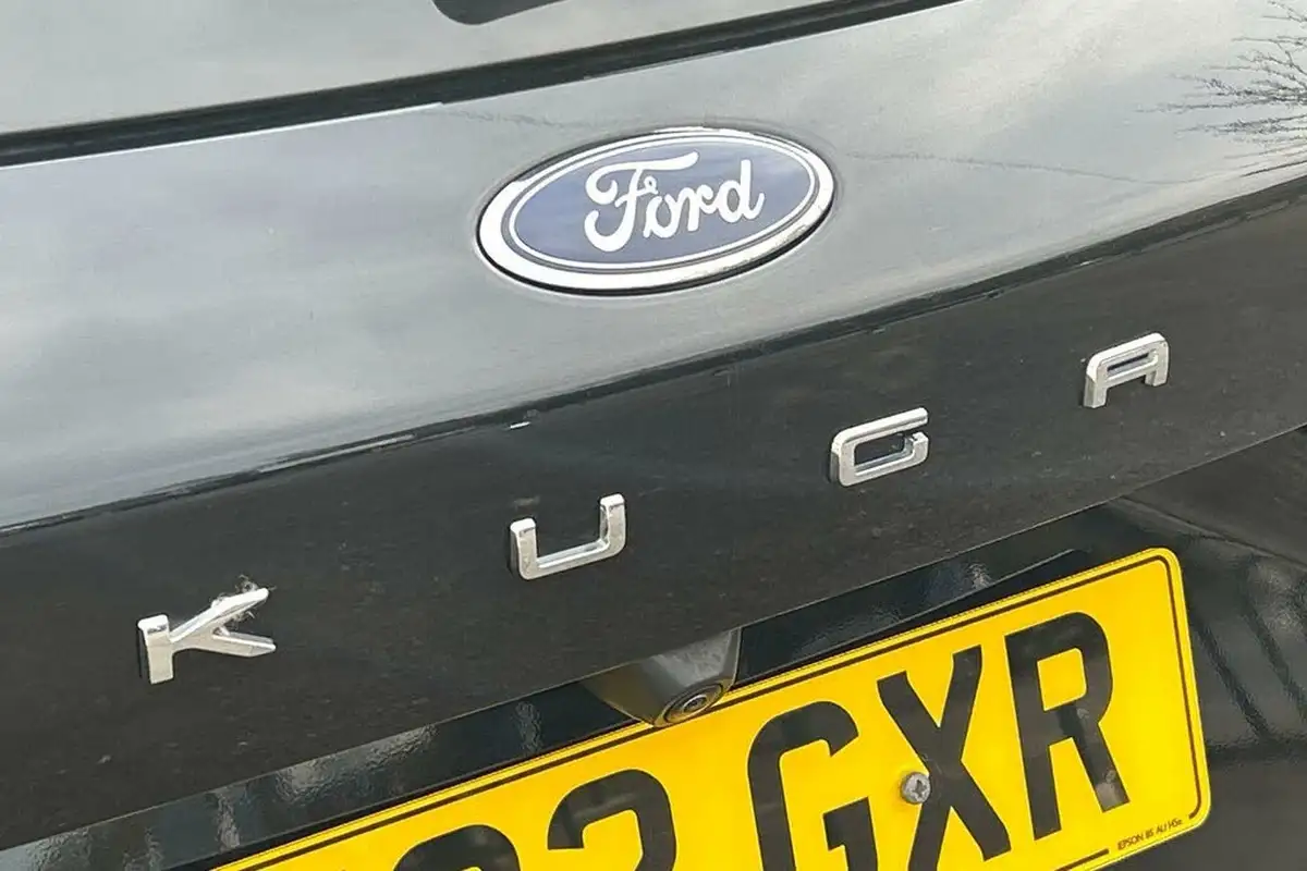 2022-ford-kuga-25t-st-line-x-edition-225ps-phev-big-39