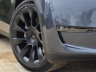 2022-tesla-model-y-e-long-range-small-8