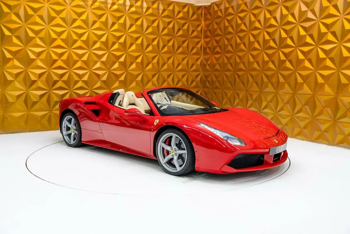 2017-ferrari-488-39-488-spider-big-29