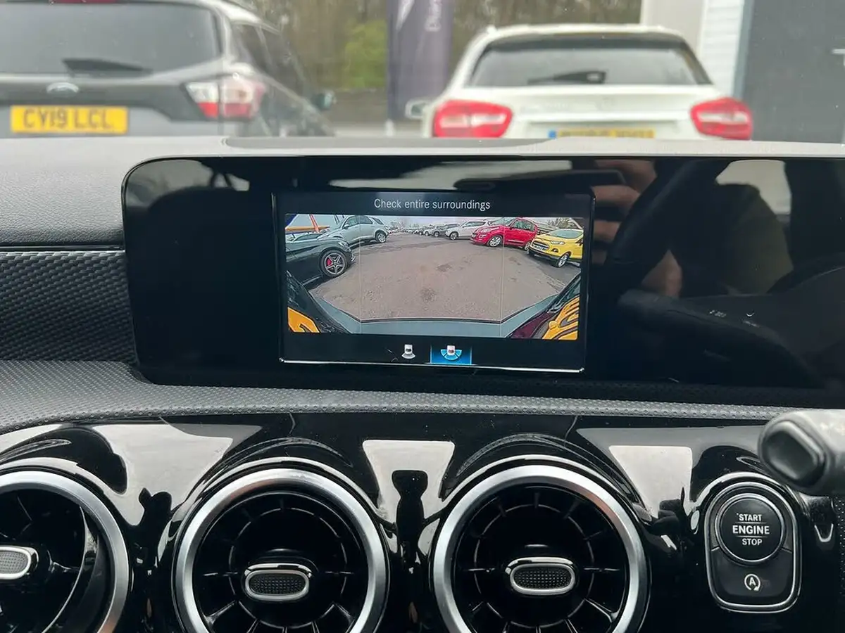 2019-mercedes-benz-a-class-15d-a180d-sport-hatchback-5d-7g-dct-big-23