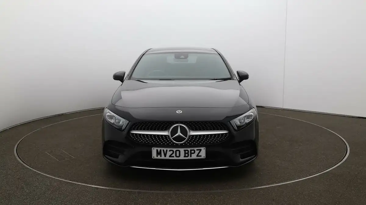 2020-mercedes-benz-a-class-15d-a180d-amg-line-saloon-4d-7g-dct-big-2