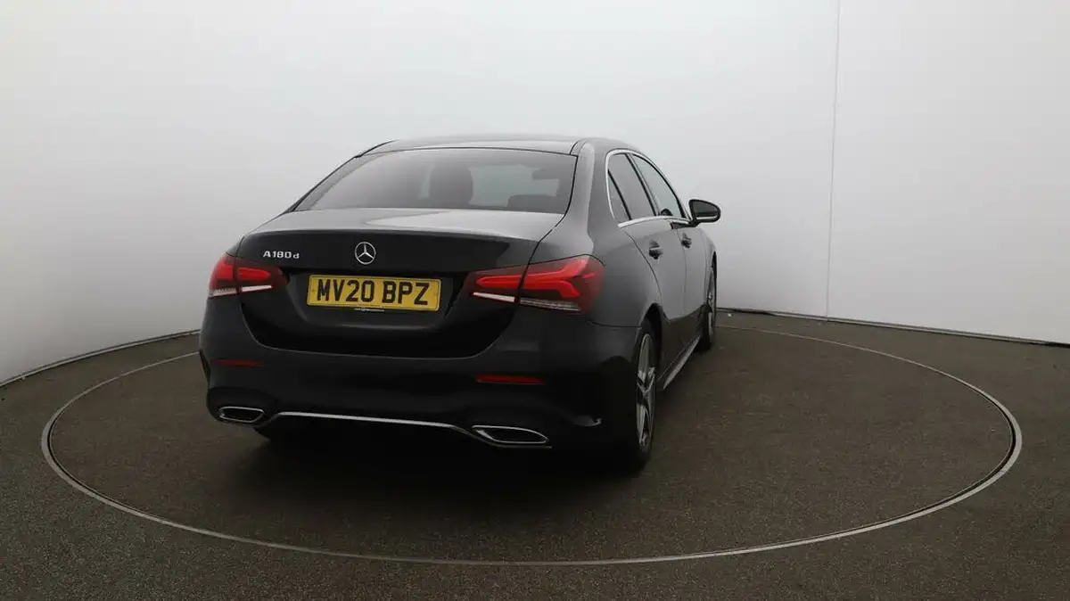 2020-mercedes-benz-a-class-15d-a180d-amg-line-saloon-4d-7g-dct-big-47