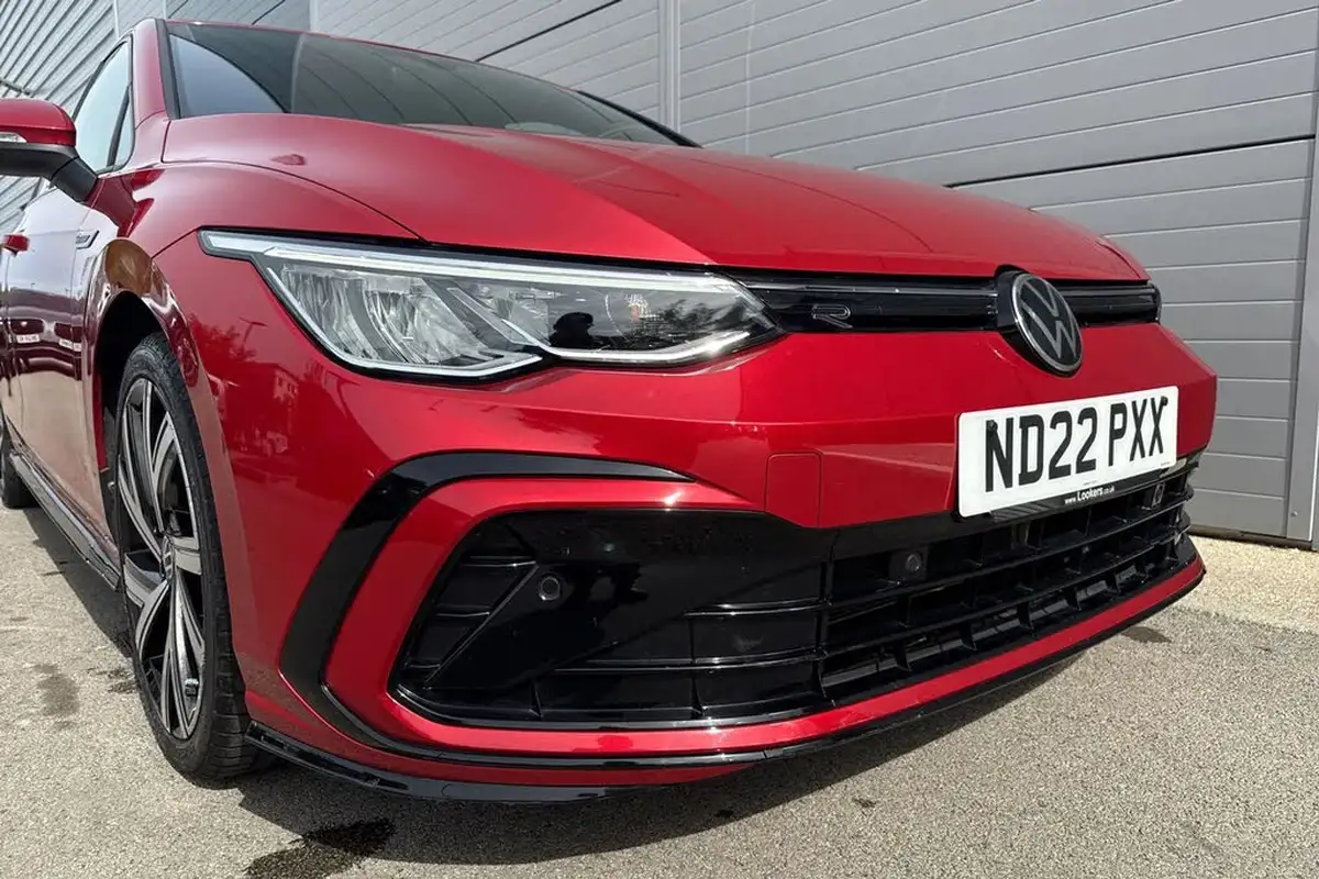 2022-volkswagen-golf-15-etsi-r-line-150ps-hatchback-big-8