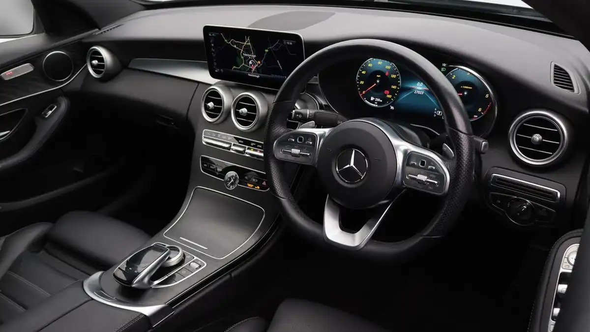 2020-mercedes-benz-c-class-20d-c220d-amg-line-premiumss-saloon-4d-big-9