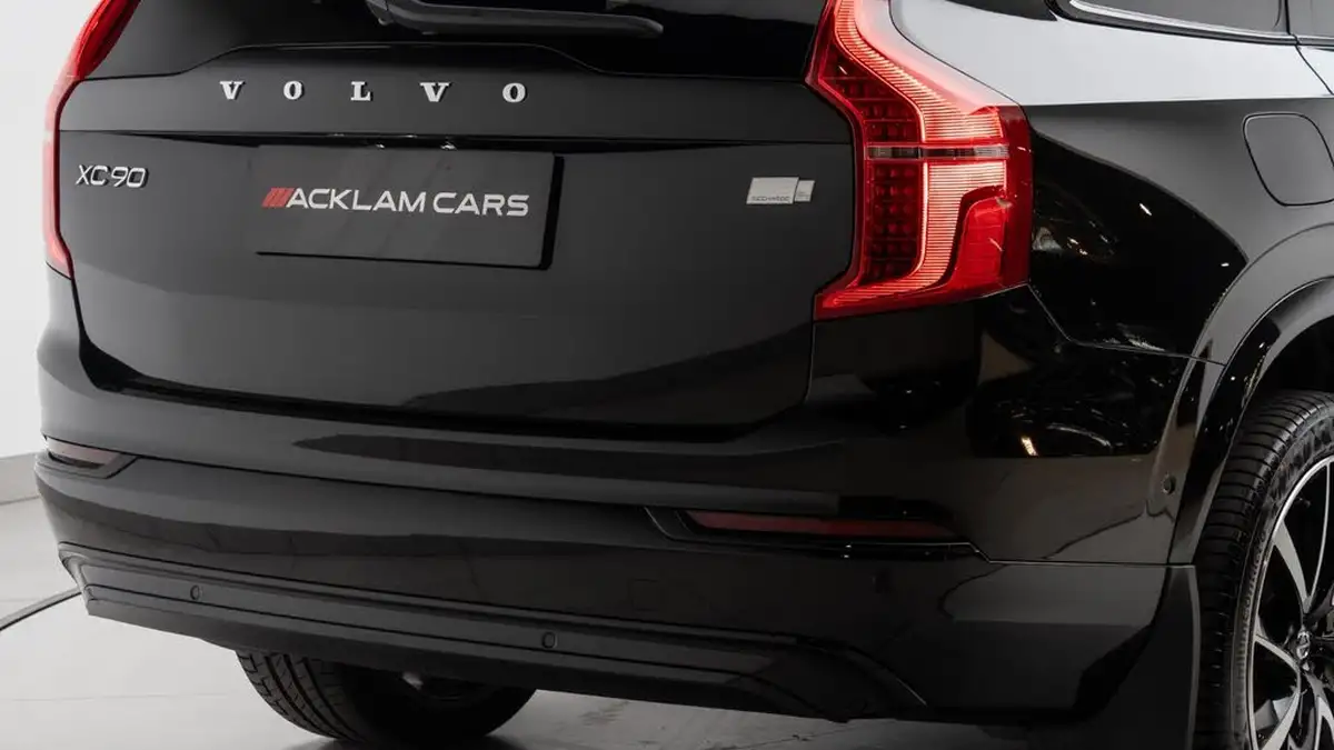 2023-volvo-xc90-20-t8-ultimate-dark-big-34
