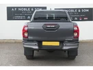 2025-isuzu-d-max-19td-v-cross-small-7