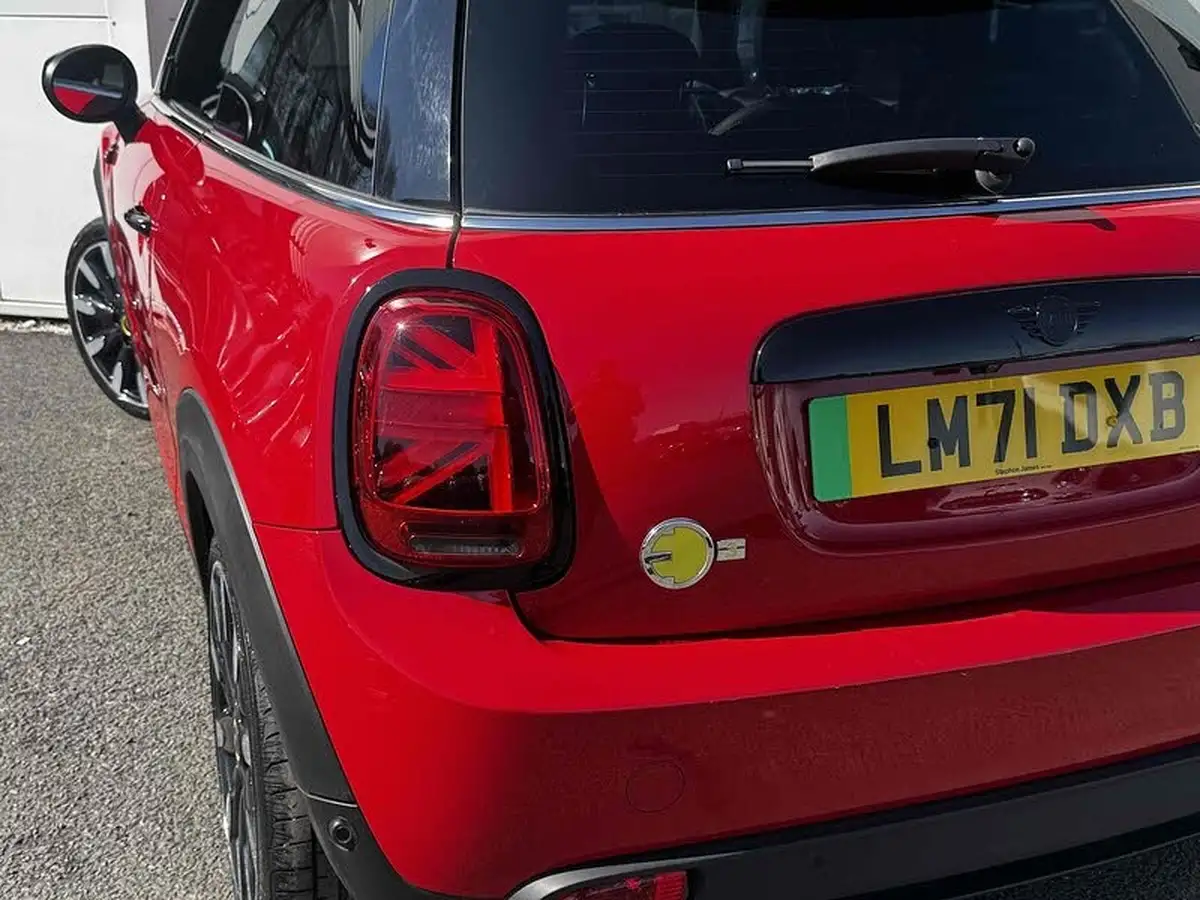 2021-mini-cooper-e-cooper-s-3-big-10