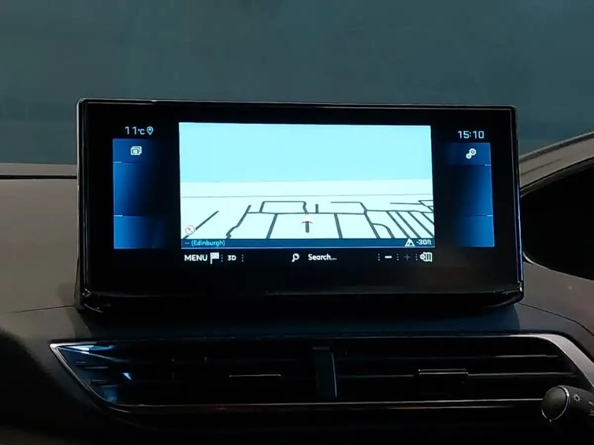 2022-peugeot-3008-suv-12-puretech-gt-eat8-big-10
