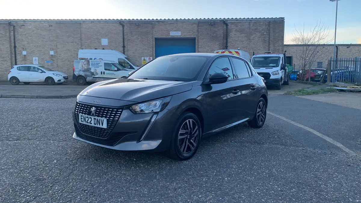 2022-peugeot-208-12-puretech-allure-premium-100bhp-big-6