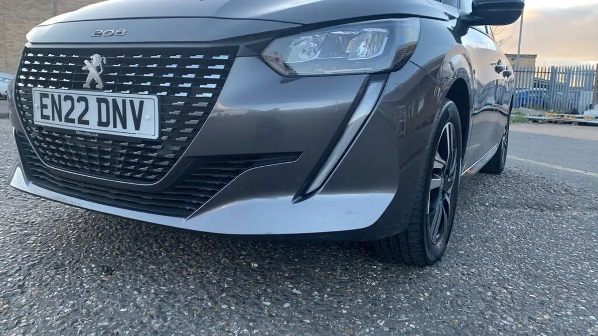 2022-peugeot-208-12-puretech-allure-premium-100bhp-big-54