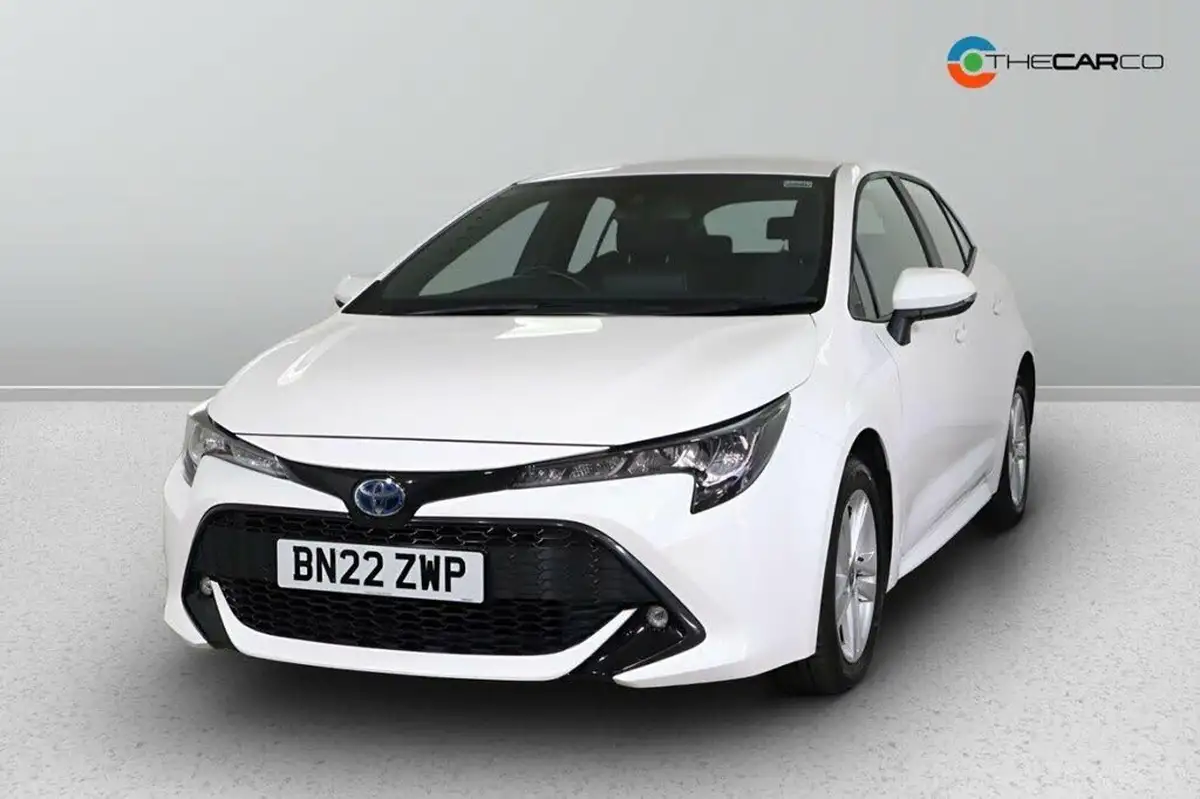 2022-toyota-corolla-18-vvt-i-icon-120bhp-trk-hatchback-5d-big-2