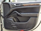 2016-porsche-cayenne-30-s-e-hybrid-small-46