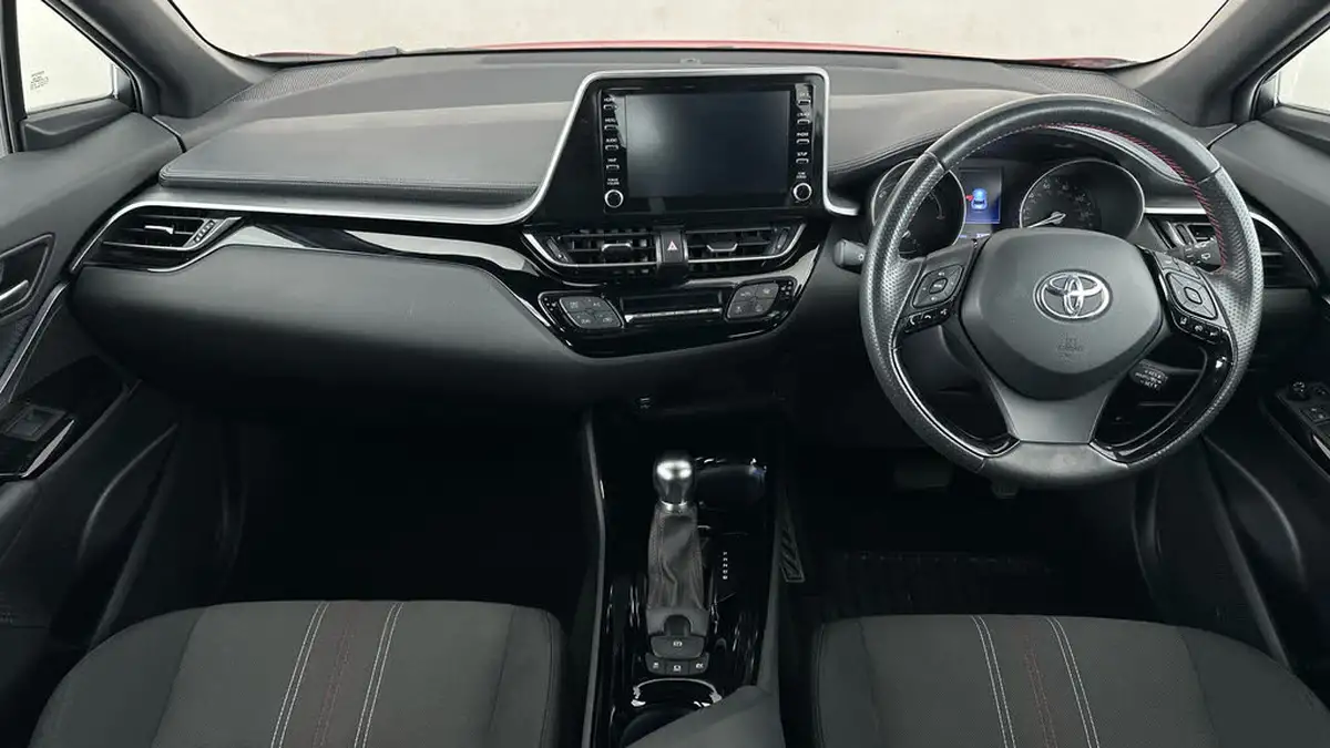 2021-toyota-c-hr-18-vvt-i-gr-sport-big-10