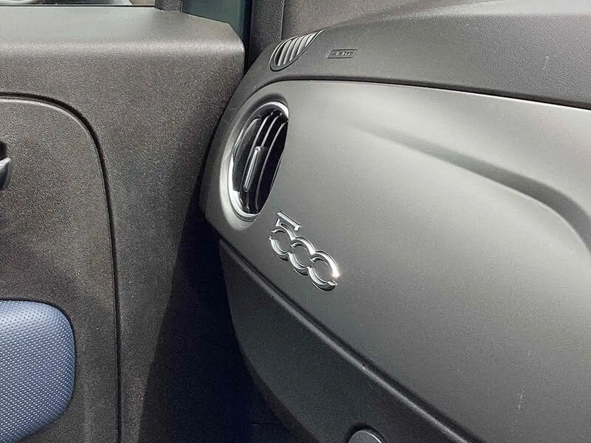 2021-fiat-500-10-rockstar-big-29