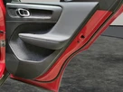 2022-volvo-c40-e-twin-recharge-pro-small-37