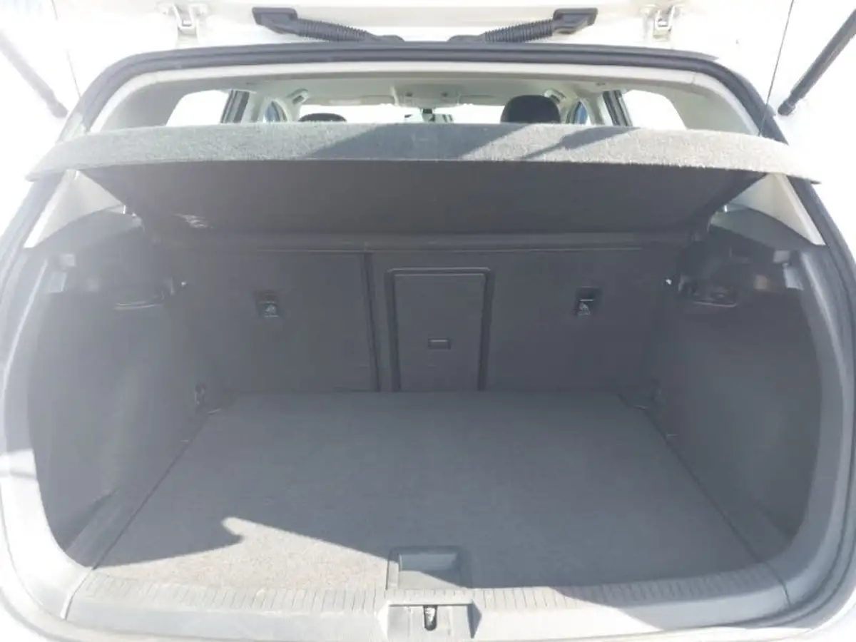 2016-volkswagen-golf-20tdi-match-edition-hatchback-5d-big-7