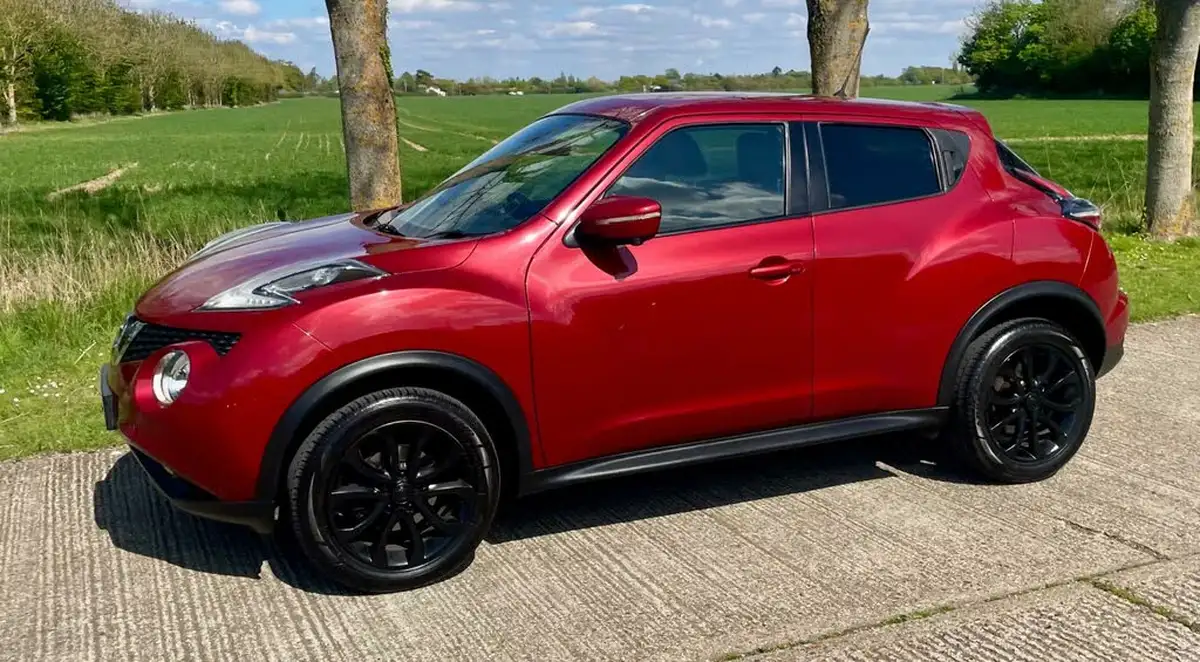 2014-nissan-juke-12-tekna-big-19