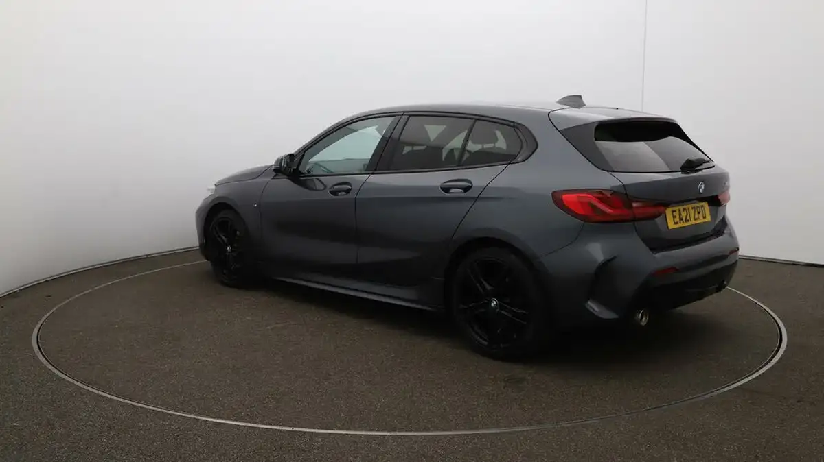 2021-bmw-1-series-15-118i-m-sport-lcp-dct-big-56